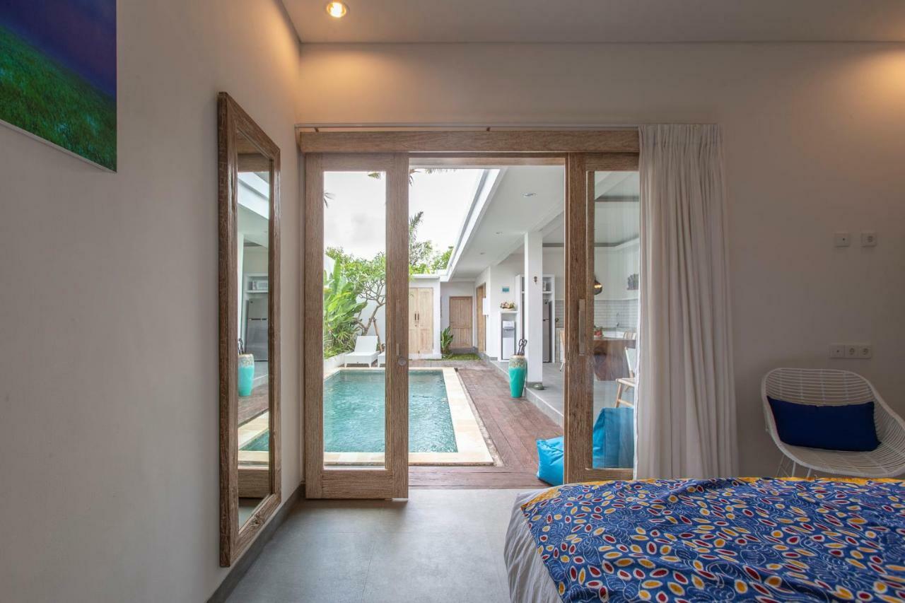 Villa Arif Семиняк Екстериор снимка